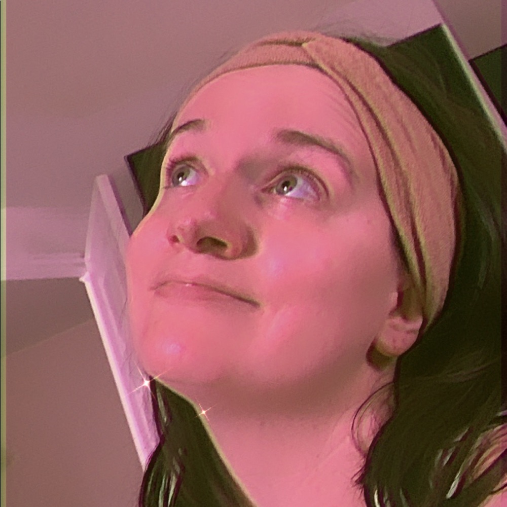 Meet your Posher, Lauren